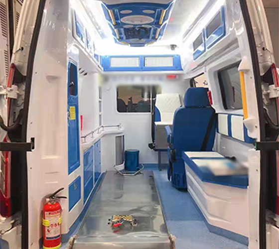 巩留县车辆内部展示